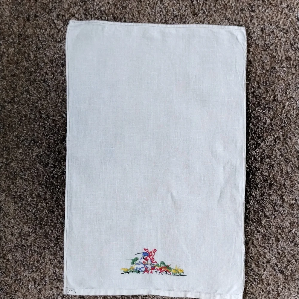 Vintage Linen Guest Towel